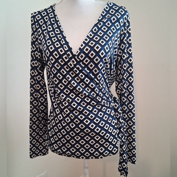 Diane Von Furstenberg Behati Wrap Two Piece Set Size 14 - Picture 3 of 11